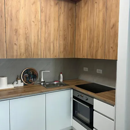 Park Apartment